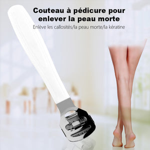 Rasoir à callosités avec manche en caoutchouc