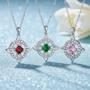 Collier Nœud de sorcière en cristal naturel