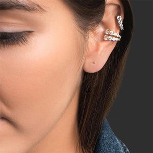 Boucles d'oreilles en forme de C avec diamants