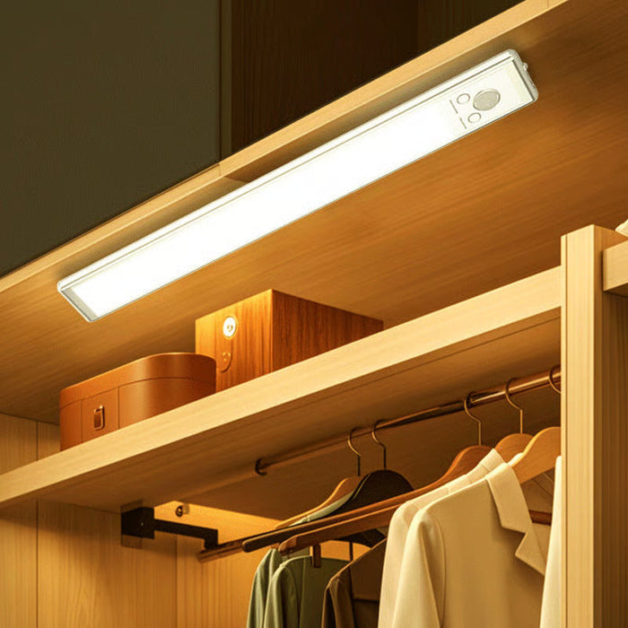 Lumière LED magnétique à induction intelligente