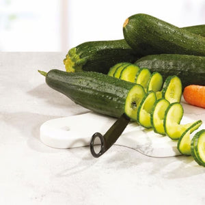Outils de cuisine en spirale et en V