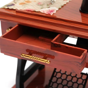 Boîte à musique au design de machine à coudre vintage🎶