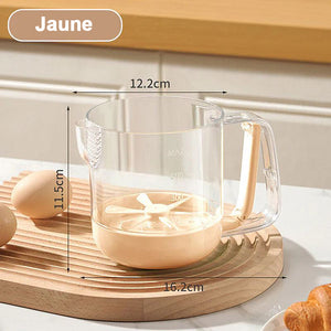 Tasse à mélanger les œufs créative