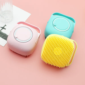 Brosse douce de massage en silicone pour le bain