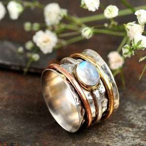 Bague de pierre vintage  précieuse exagérée