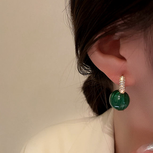 Boucles d'oreilles perle vert émeraude