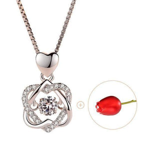 Collier rose en forme de coeur