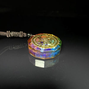 Pendentif de résine colorée