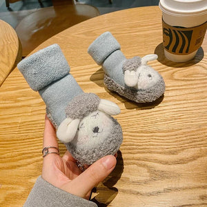 Chaussures en coton en peluche de dessin animé pour bébé